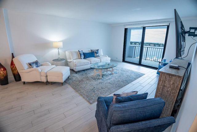 1208 Marine Way 803, North Palm Beach, FL 33408