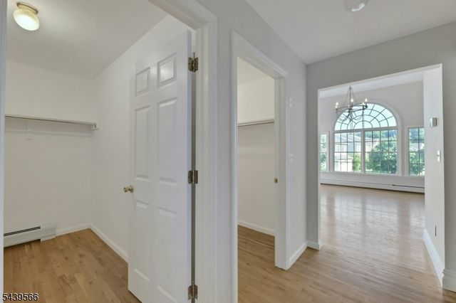 28 Serrell Dr, Montvale Boro, NJ 07645