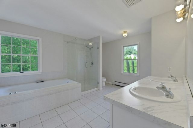 28 Serrell Dr, Montvale Boro, NJ 07645