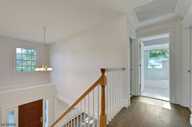 28 Serrell Dr, Montvale Boro, NJ 07645