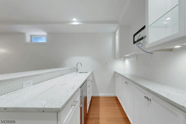 28 Serrell Dr, Montvale Boro, NJ 07645