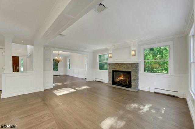 28 Serrell Dr, Montvale Boro, NJ 07645