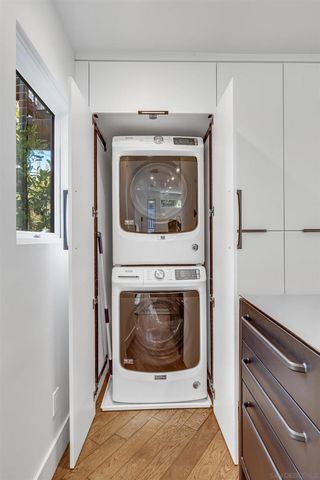 7135 Olivetas Avenue, La Jolla, CA 92037