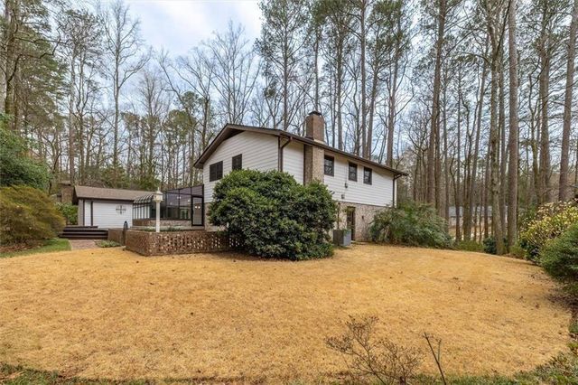 5087 Antelope Lane, Smoke Rise, GA 30087
