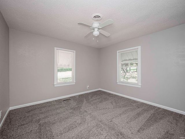 8627 New Harmony Road, Evansville, IN 47720