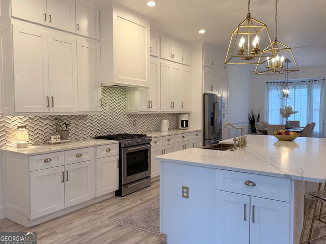 1600 Reddstone Close, Milton, GA 30004