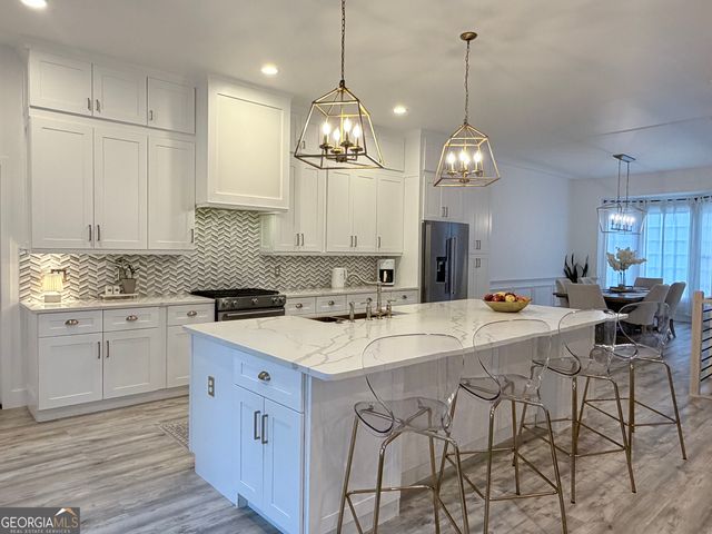 1600 Reddstone Close, Milton, GA 30004