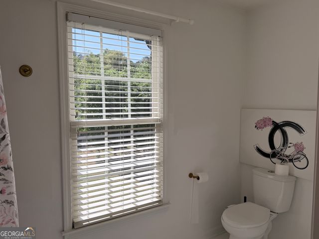 1600 Reddstone Close, Milton, GA 30004