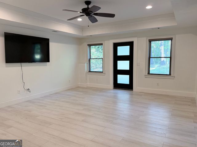 1600 Reddstone Close, Milton, GA 30004