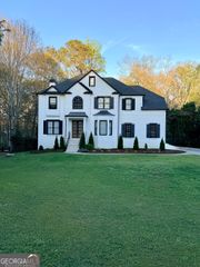 1600 Reddstone Close, Milton, GA 30004