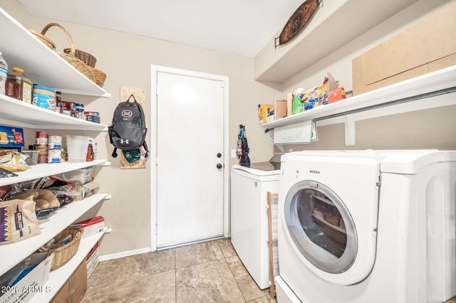 12816 N 57TH Avenue, Glendale, AZ 85304