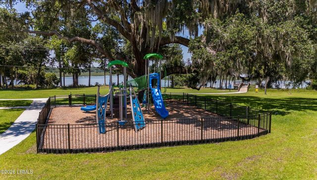 1153 Salty Hammock Court, Beaufort, SC 29902