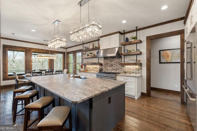 101 Bennett Springs Court, Mineral Bluff, GA 30559