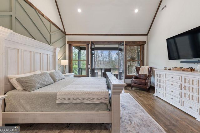 101 Bennett Springs Court, Mineral Bluff, GA 30559