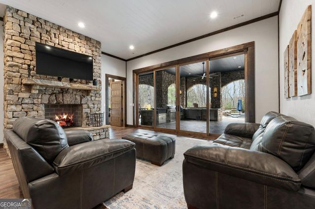 101 Bennett Springs Court, Mineral Bluff, GA 30559