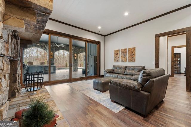 101 Bennett Springs Court, Mineral Bluff, GA 30559