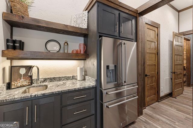 101 Bennett Springs Court, Mineral Bluff, GA 30559