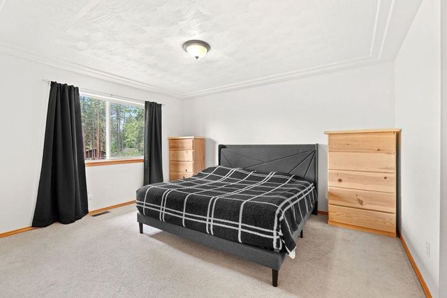 6831 N Cambridge Ln, Spokane, WA 99208