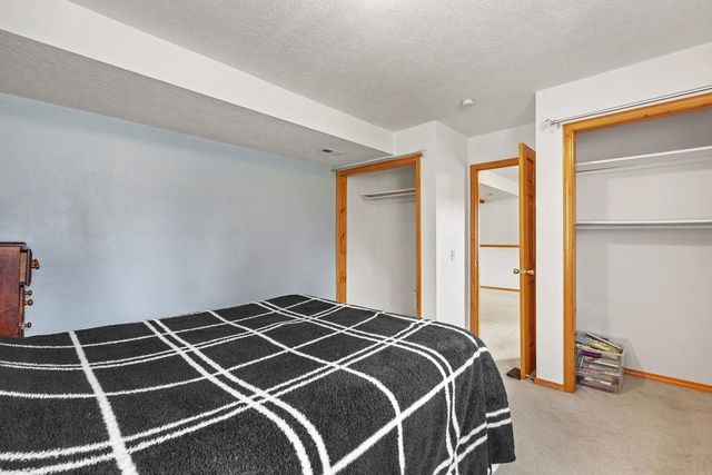 6831 N Cambridge Ln, Spokane, WA 99208