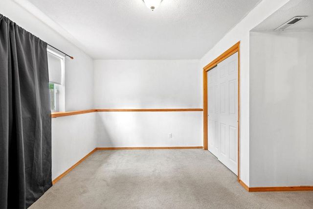 6831 N Cambridge Ln, Spokane, WA 99208