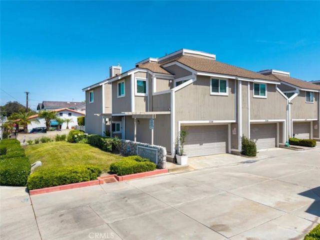 5588 Orange Avenue, Cypress, CA 90630