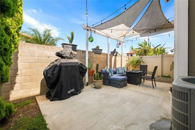 5588 Orange Avenue, Cypress, CA 90630