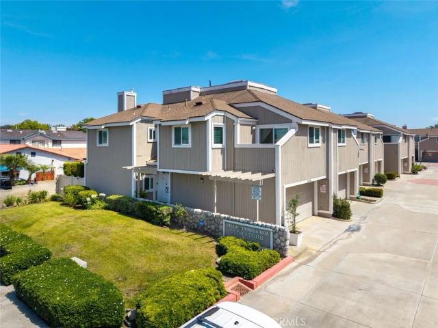 5588 Orange Avenue, Cypress, CA 90630