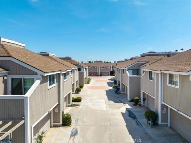 5588 Orange Avenue, Cypress, CA 90630