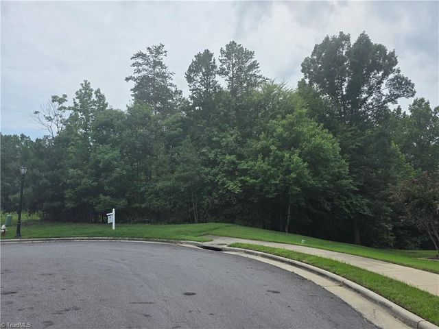 2845 Saint Giles Court, High Point, NC 27262