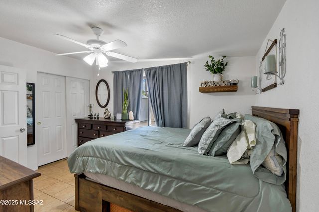 2155 W Calle Cusco, Tucson, AZ 85705