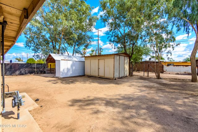 2155 W Calle Cusco, Tucson, AZ 85705