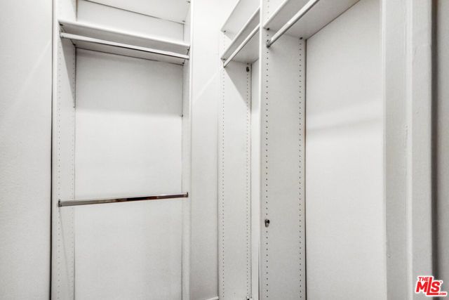 13331 Moorpark Street 352, Sherman Oaks, CA 91423