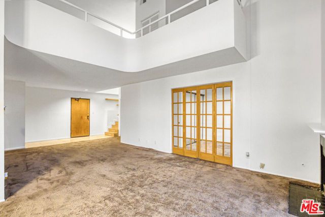 13331 Moorpark Street 352, Sherman Oaks, CA 91423