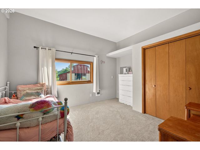 9999 Sw VINE MAPLE Dr, Mc Minnville, OR 97128