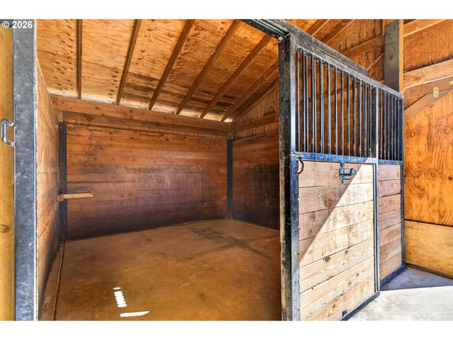 9999 Sw VINE MAPLE Dr, Mc Minnville, OR 97128
