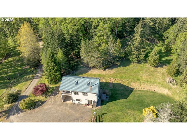 9999 Sw VINE MAPLE Dr, Mc Minnville, OR 97128