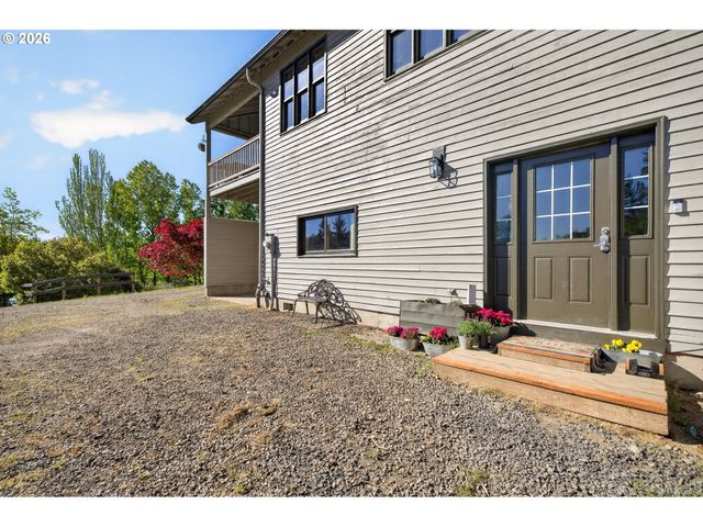 9999 Sw VINE MAPLE Dr, Mc Minnville, OR 97128