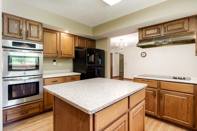 11687 Tranary Court, Roscoe, IL 61073