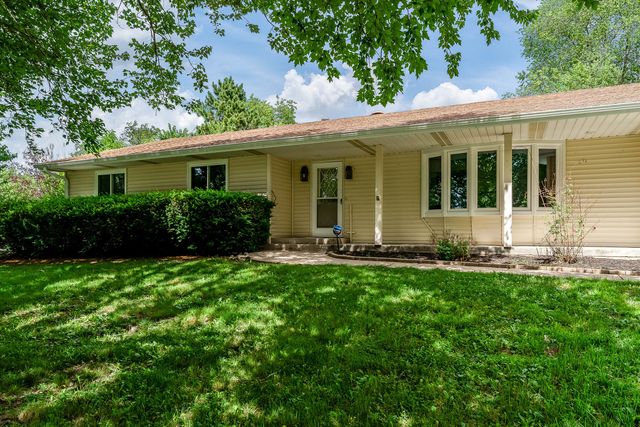 11687 Tranary Court, Roscoe, IL 61073