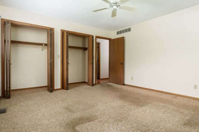 11687 Tranary Court, Roscoe, IL 61073
