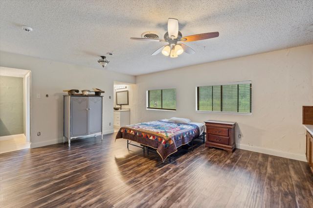 11413 Glenn Lane, Scurry, TX 75158