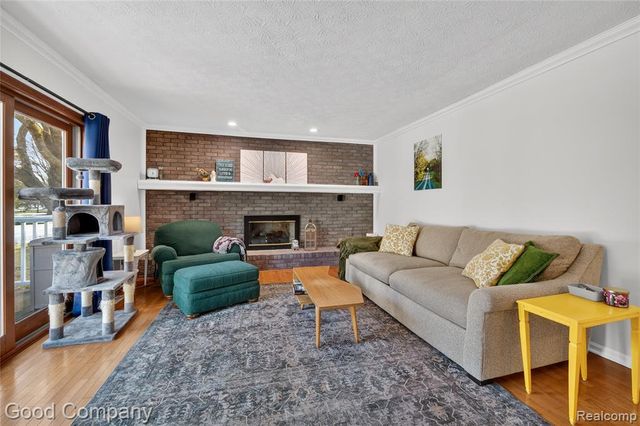 3761 Christopher Drive, Brighton, MI 48114