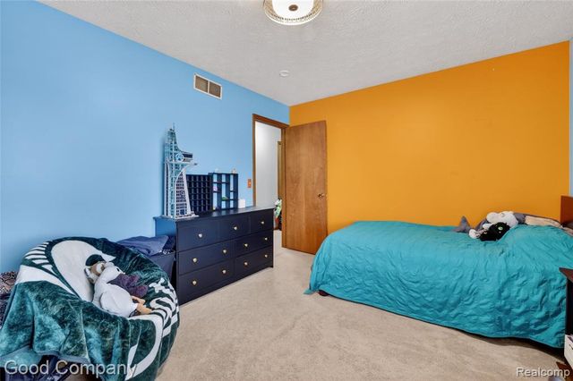 3761 Christopher Drive, Brighton, MI 48114