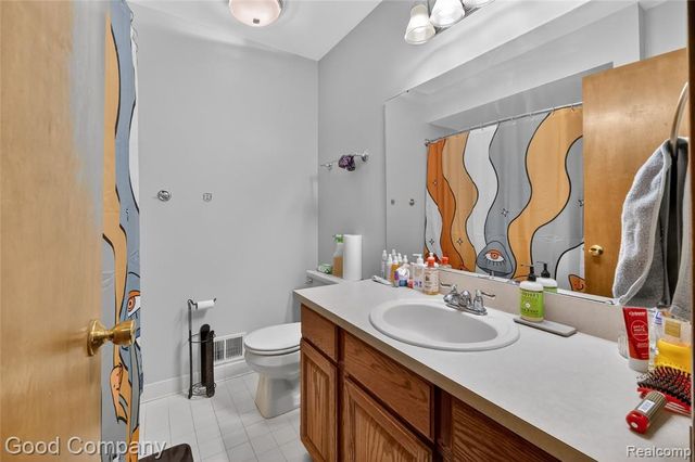 3761 Christopher Drive, Brighton, MI 48114