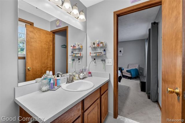 3761 Christopher Drive, Brighton, MI 48114