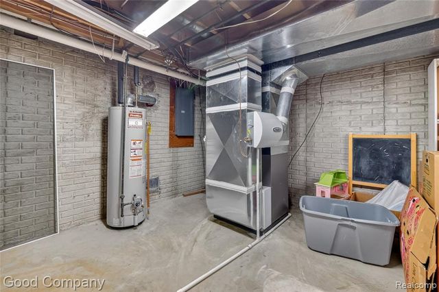 3761 Christopher Drive, Brighton, MI 48114