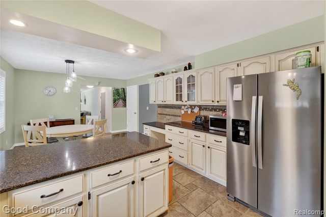 3761 Christopher Drive, Brighton, MI 48114