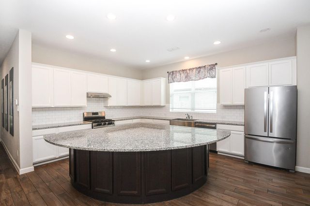 1219 Layla Sage Loop, Richmond, TX 77406