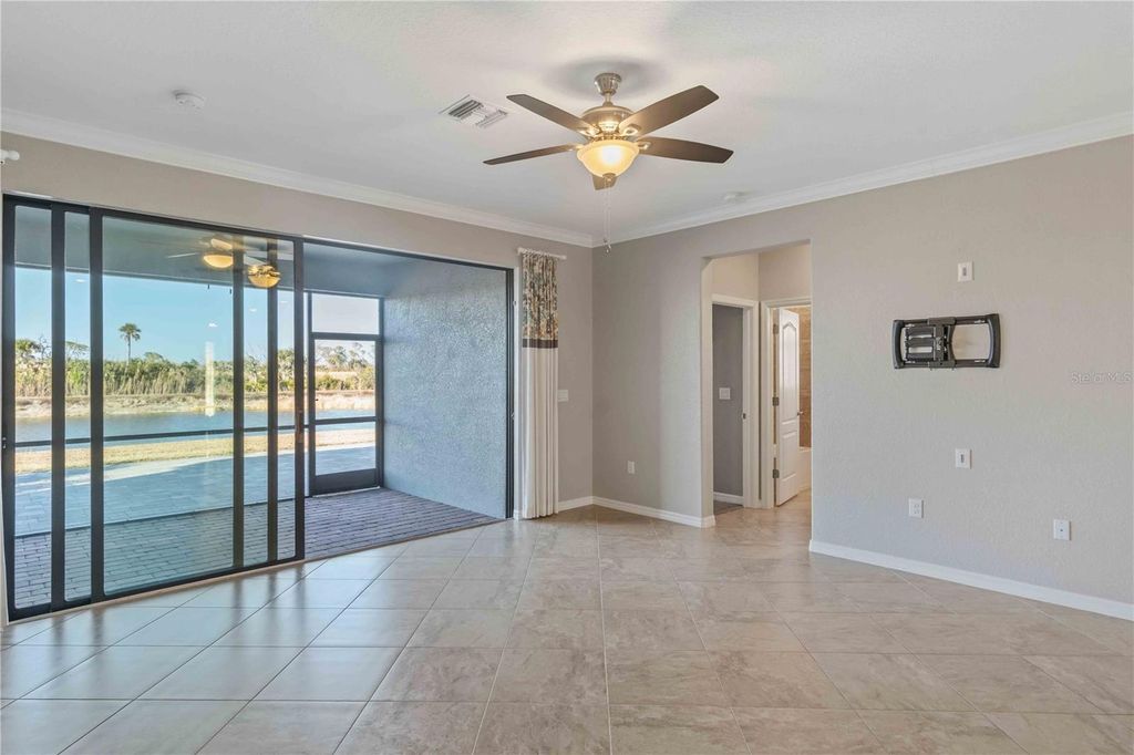 Image 14 of property listing at 13634 VANCANZA DRIVE, Venice, FL 34293