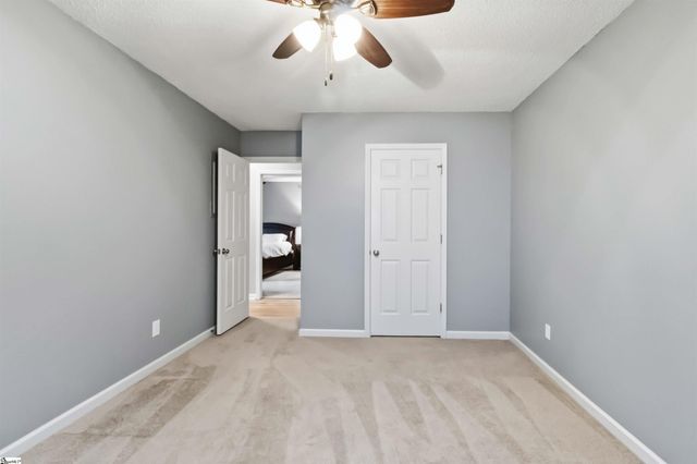 216 Eastridge Court, Cowpens, SC 29330
